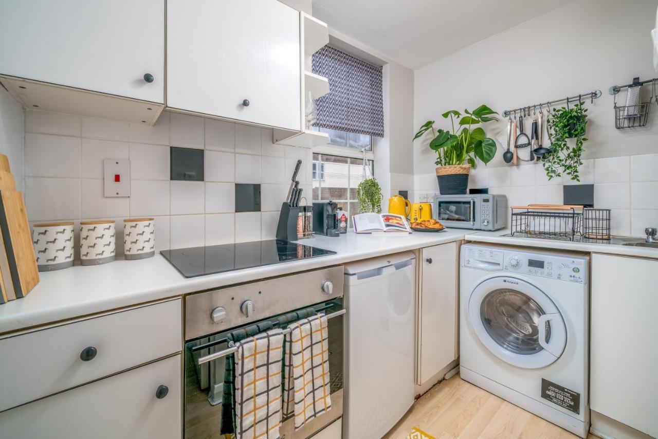 Apartment By Liverpool Street/ Spitalfields Market ลอนดอน ภายนอก รูปภาพ